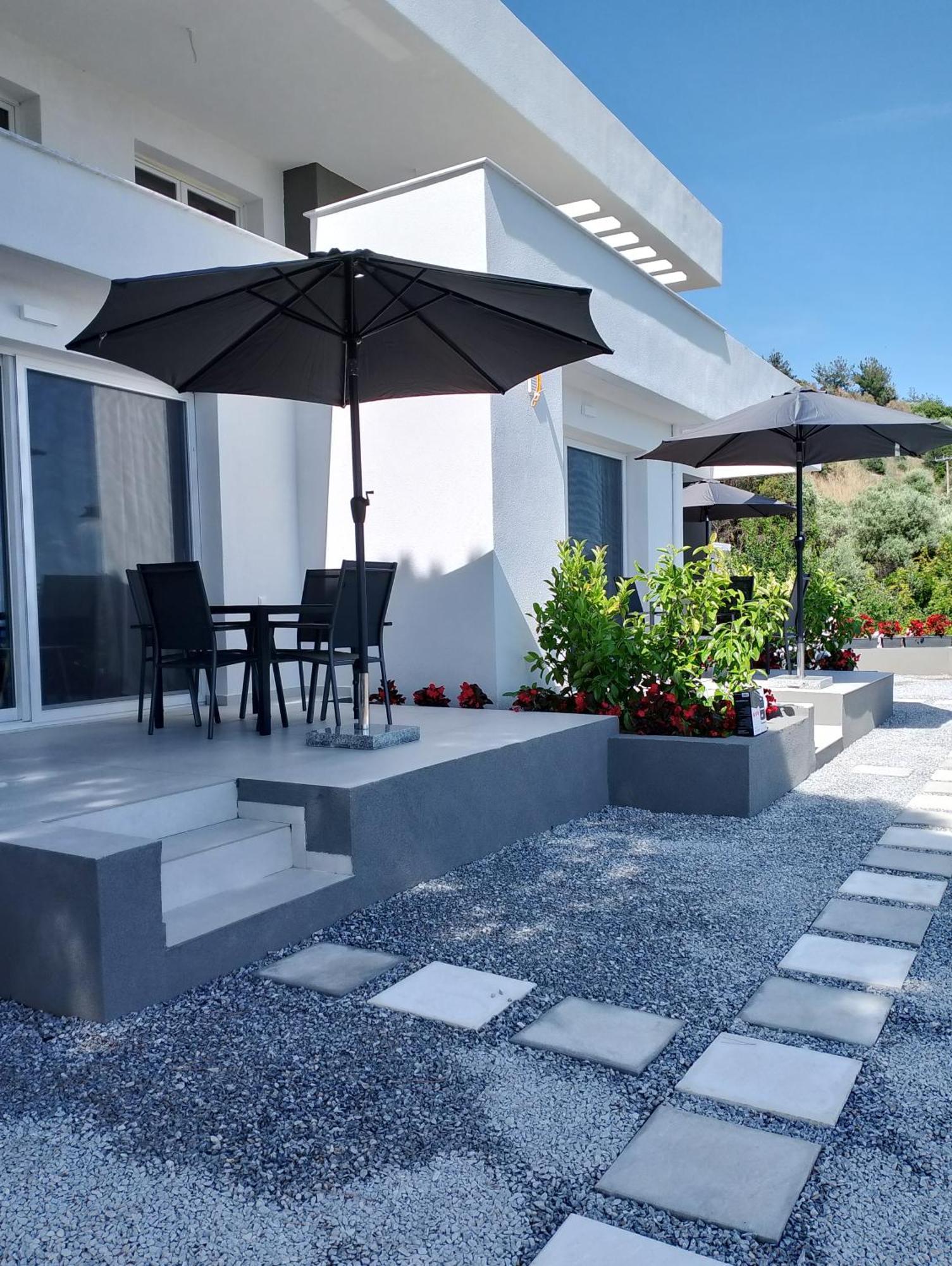 Aquarama Suites Nea Iraklitsa 外观 照片